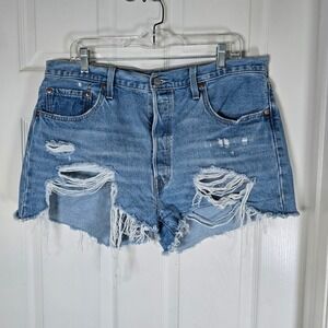 Levis 501 Denim Shorts Womens Ripped Distressed Button Fly‎ Light Wash 36